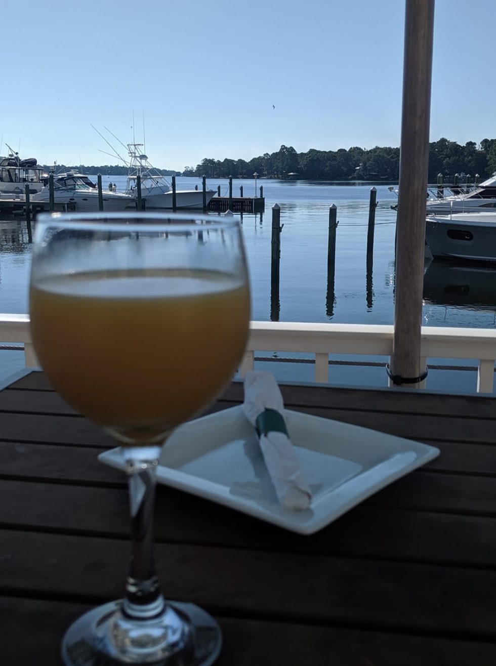 Water View Restaurant without Destin Traffic! ⋆ The Local's Eatery