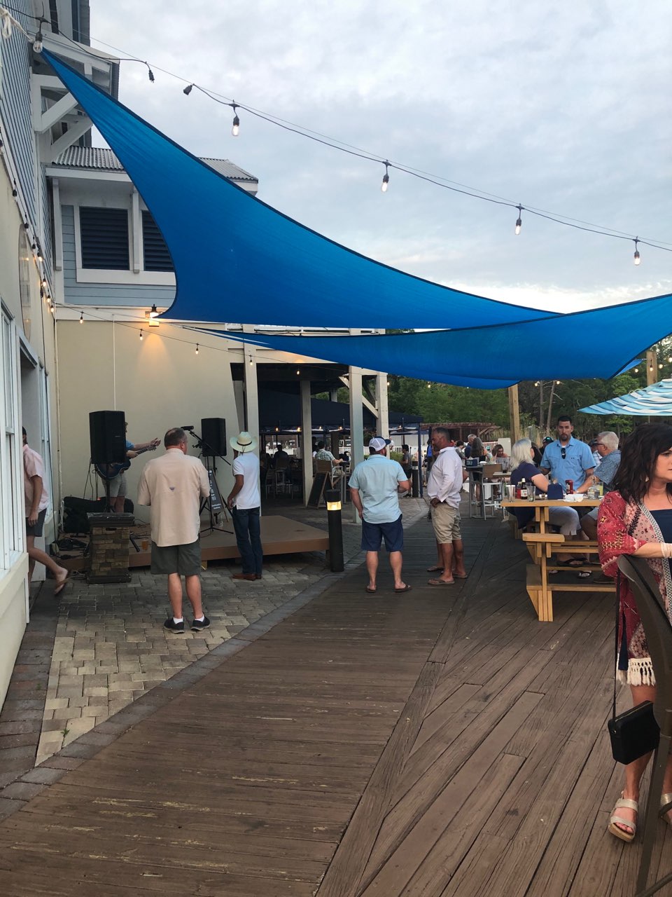 outside dining in niceville weather